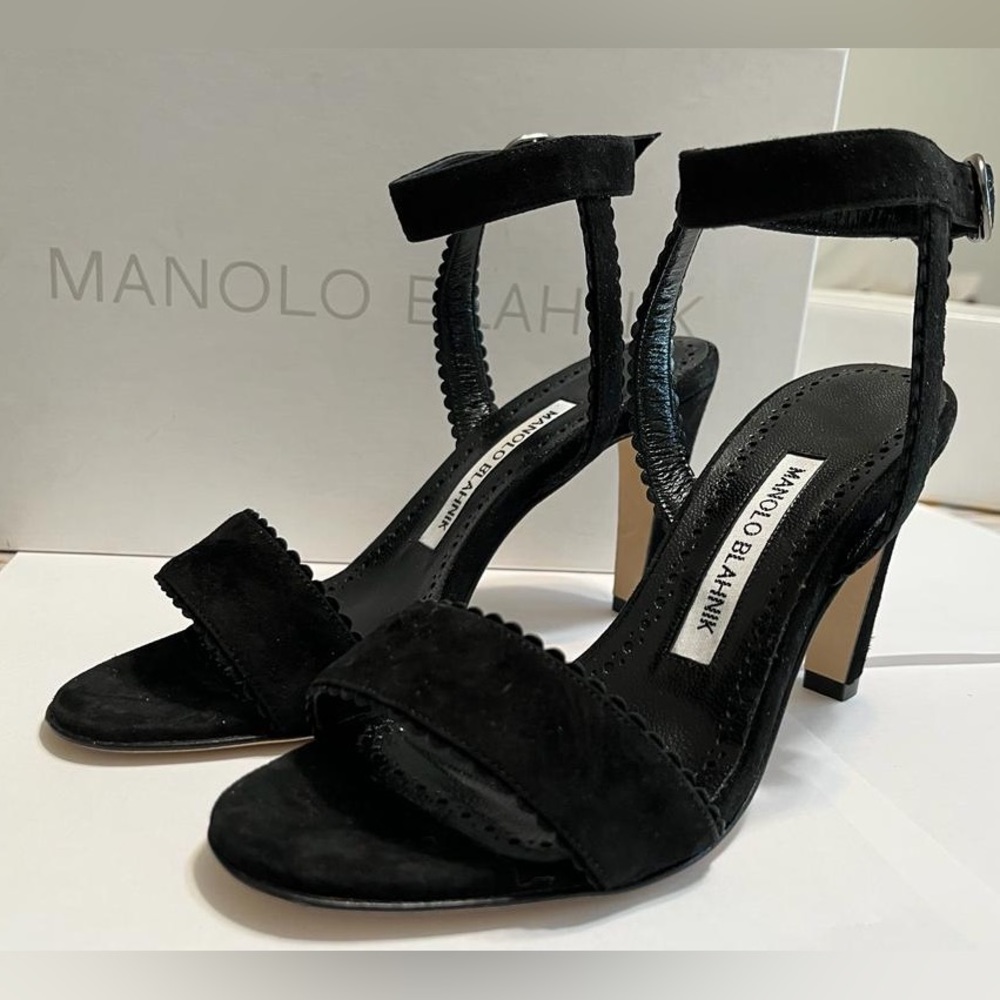 Manolo Blahnik NIB Emirena Black Scalloped Suede Sandal Heels Size 36